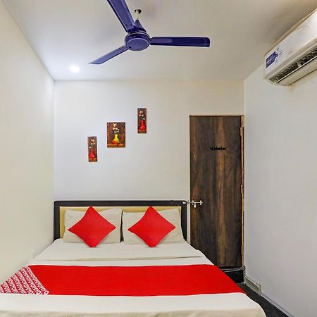 Hotel O Lotus Hotel سورات المظهر الخارجي الصورة