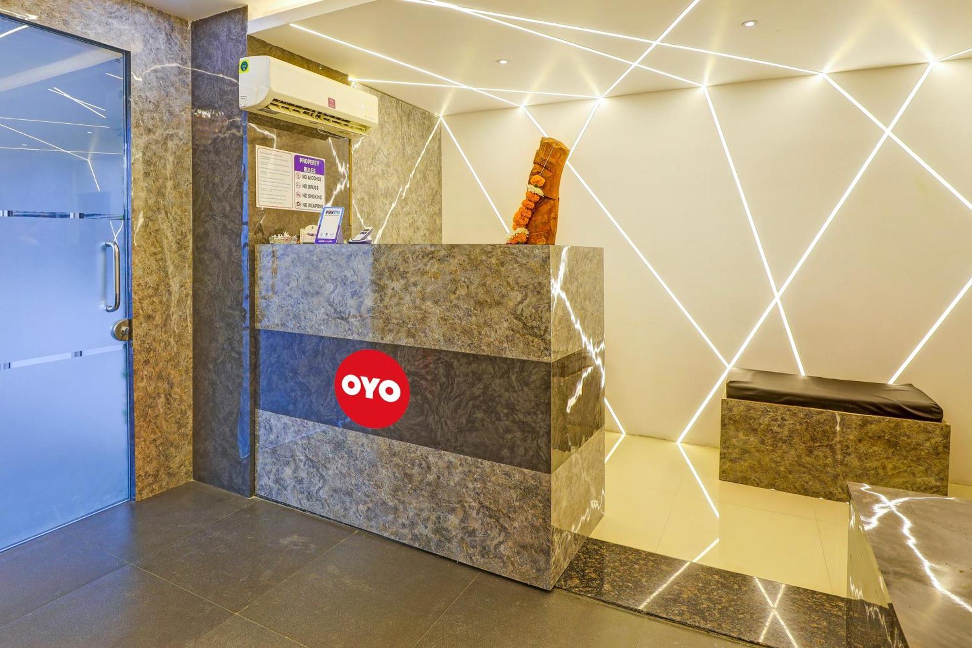 Hotel O Lotus Hotel سورات المظهر الخارجي الصورة